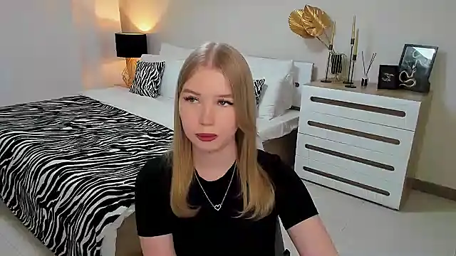 shy  lady online show from 27, 2, 2025