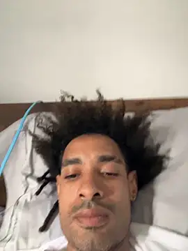 Snapshot of u091 chatting on 14, 1, 2025 u091 online show from 14, 1, 2025