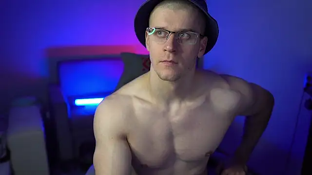 Snapshot of Bruno_Banani chatting on 10, 9, 2025 Bruno Banani online show from 10, 9, 2025