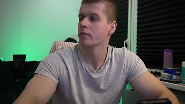 Bruno Banani online show from 28, 9, 2025