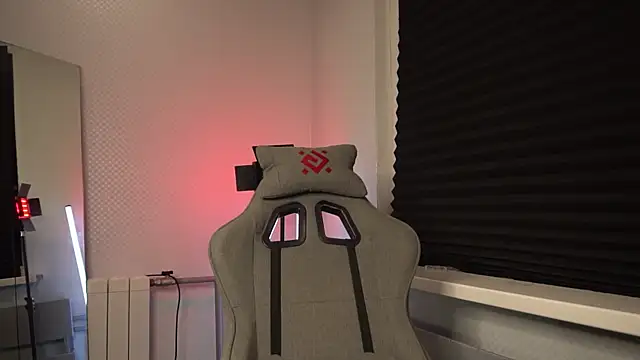 Bruno Banani online show from 7, 11, 2025