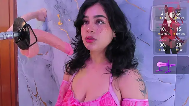 zyle boobs online show from 10, 9, 2025