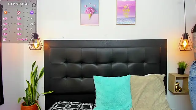 Snapshot of sweet_abby1 chatting on 11, 2, 2025 sweet abby1 online show from 11, 2, 2025