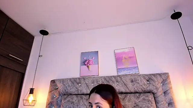 Snapshot of sweet_abby1 chatting on 19, 9, 2025 sweet abby1 online show from 19, 9, 2025