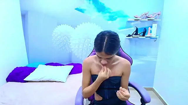 DEMI LEED online show from 11, 9, 2025