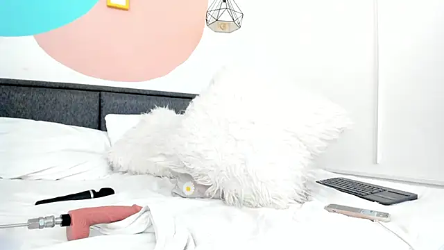 Hanna Stanx online show from 25, 1, 2025