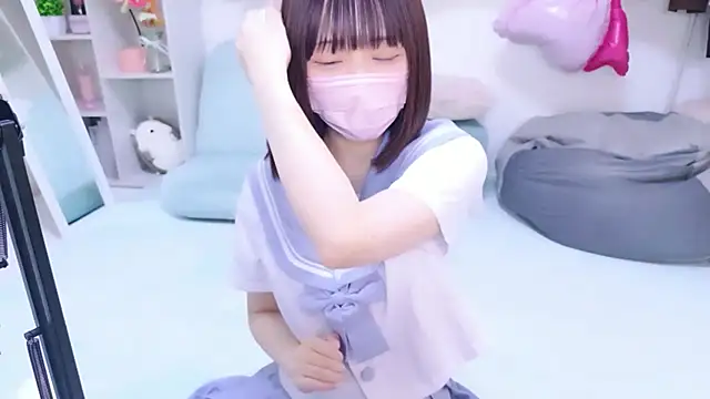 x-naru-x online show from 21, 4, 2026