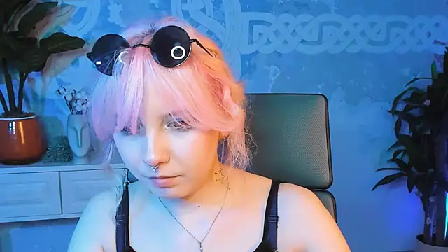 Snapshot of JasmineMilko chatting on 23, 1, 2025 JasmineMilko online show from 23, 1, 2025