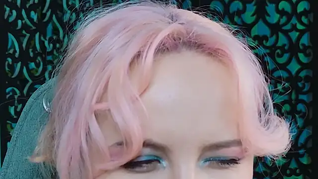 Snapshot of JasmineMilko chatting on 24, 1, 2025 JasmineMilko online show from 24, 1, 2025