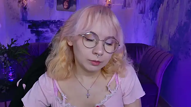 Snapshot of JasmineMilko chatting on 12, 2, 2025 JasmineMilko online show from 12, 2, 2025