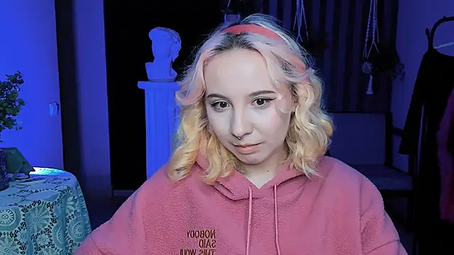 Snapshot of JasmineMilko chatting on 27, 2, 2025 JasmineMilko online show from 27, 2, 2025