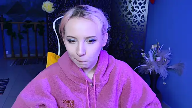 Snapshot of JasmineMilko chatting on 11, 3, 2025 JasmineMilko online show from 11, 3, 2025