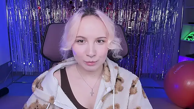 Snapshot of JasmineMilko chatting on 19, 3, 2025 JasmineMilko online show from 19, 3, 2025