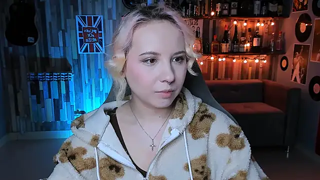 Snapshot of JasmineMilko chatting on 21, 3, 2025 JasmineMilko online show from 21, 3, 2025