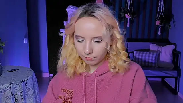 Snapshot of JasmineMilko chatting on 23, 3, 2025 JasmineMilko online show from 23, 3, 2025