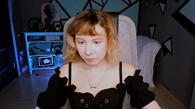 Snapshot of JasmineMilko chatting on 9, 10, 2025 JasmineMilko online show from 9, 10, 2025