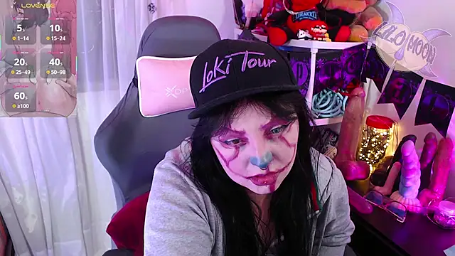 LiloMoon69 online show from 24, 10, 2025