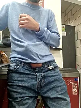 Snapshot of PublicNoFace chatting on 17, 3, 2025 PublicNoFace online show from 17, 3, 2025