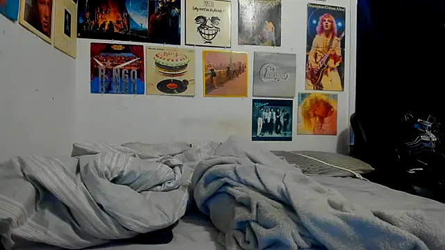 Snapshot of cloudyystar666 chatting on 5, 12, 2025 cloudyystar666 online show from 5, 12, 2025