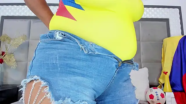 Snapshot of OliviaBurning chatting on 20, 3, 2025 OliviaBurning online show from 20, 3, 2025