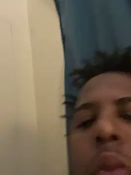 Snapshot of anubi0880 chatting on 25, 10, 2025 anubi0880 online show from 25, 10, 2025