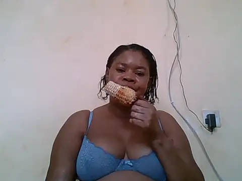 Snapshot of ANALQUEEN4 chatting on 6, 10, 2025 ANALQUEEN4 online show from 6, 10, 2025