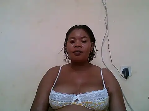 Snapshot of ANALQUEEN4 chatting on 7, 10, 2025 ANALQUEEN4 online show from 7, 10, 2025