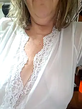 Snapshot of Mara-24 chatting on 30, 12, 2024 Mara-24 online show from 30, 12, 2024