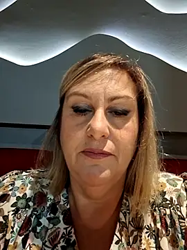 Snapshot of Mara-24 chatting on 3, 10, 2025 Mara-24 online show from 3, 10, 2025