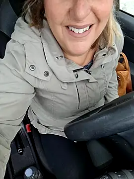 Snapshot of Mara-24 chatting on 4, 10, 2025 Mara-24 online show from 4, 10, 2025