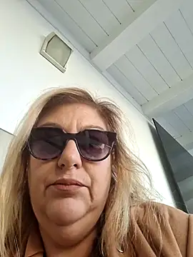 Snapshot of Mara-24 chatting on 24, 10, 2025 Mara-24 online show from 24, 10, 2025