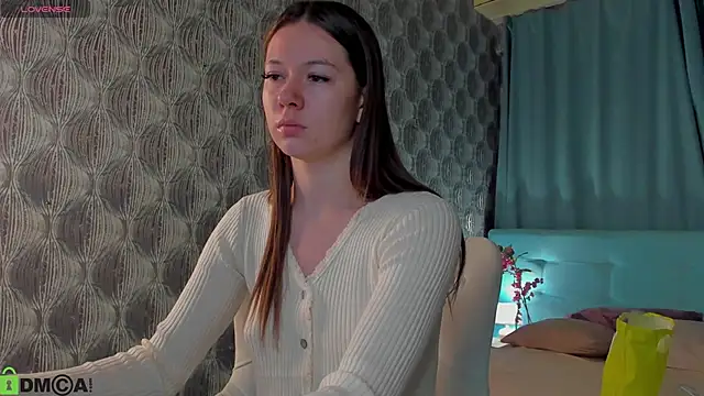 Snapshot of Nicole_Charm chatting on 10, 10, 2025 Nicole Charm online show from 10, 10, 2025