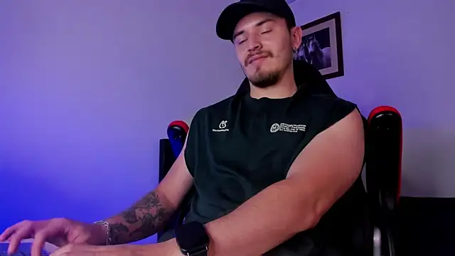 Snapshot of james_connor2 chatting on 9, 1, 2025 james connor2 online show from 9, 1, 2025