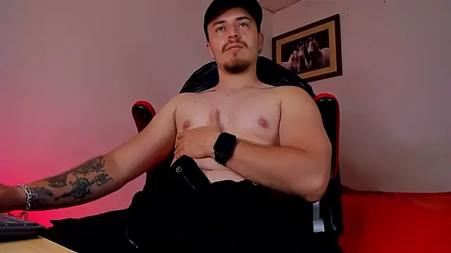 Snapshot of james_connor2 chatting on 17, 2, 2025 james connor2 online show from 17, 2, 2025