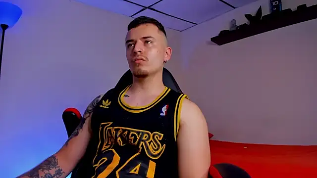 Snapshot of james_connor2 chatting on 17, 9, 2025 james connor2 online show from 17, 9, 2025