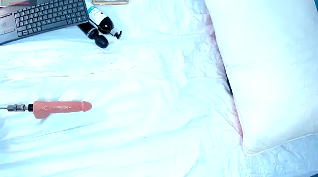 Snapshot of CintiaVega chatting on 21, 2, 2025 CintiaVega online show from 21, 2, 2025