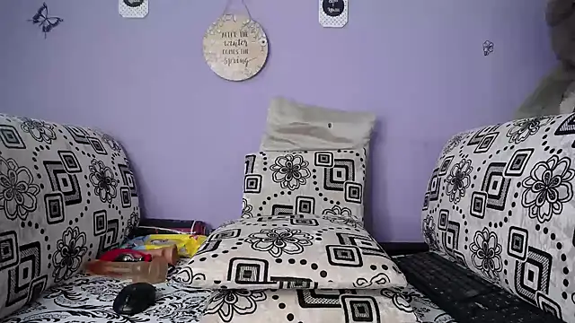 Snapshot of Michell_02_ chatting on 3, 12, 2024 Michell 02 online show from 3, 12, 2024