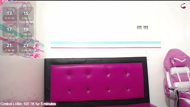 Snapshot of kambelroche chatting on 21, 11, 2025 kambelroche online show from 21, 11, 2025