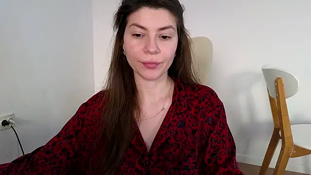 Snapshot of Jullyenn3 chatting on 8, 3, 2025 Jullyenn3 online show from 8, 3, 2025