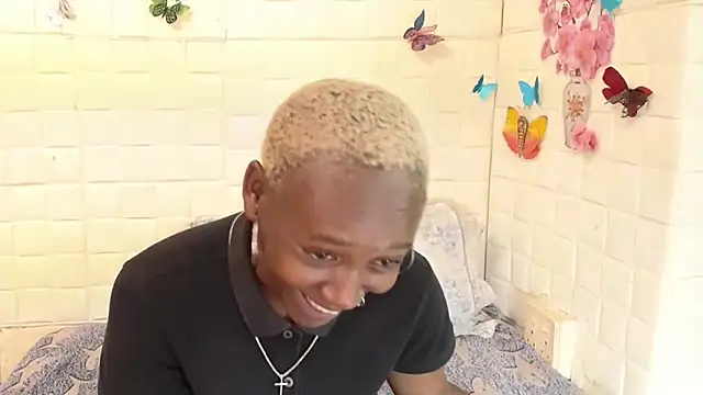 Snapshot of EbonyOlive69 chatting on 3, 11, 2025 EbonyOlive69 online show from 3, 11, 2025