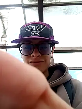 Snapshot of Cuervo_maniaco chatting on 15, 1, 2025 Cuervo maniaco online show from 15, 1, 2025