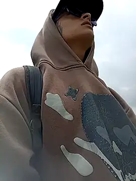 Snapshot of Cuervo_maniaco chatting on 25, 3, 2026 Cuervo maniaco online show from 25, 3, 2026