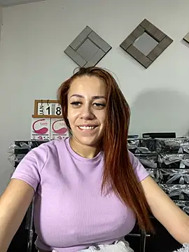 Snapshot of AnnbellaRosse chatting on 19, 1, 2025 AnnbellaRosse online show from 19, 1, 2025