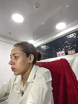 Snapshot of AnnbellaRosse chatting on 11, 2, 2025 AnnbellaRosse online show from 11, 2, 2025