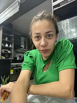 Snapshot of AnnbellaRosse chatting on 21, 2, 2025 AnnbellaRosse online show from 21, 2, 2025