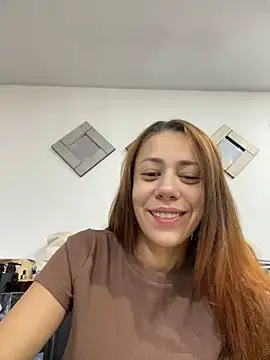 Snapshot of AnnbellaRosse chatting on 17, 3, 2025 AnnbellaRosse online show from 17, 3, 2025