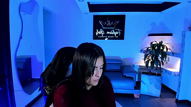 Snapshot of TifanyWhite_ chatting on 10, 12, 2024 TifanyWhite online show from 10, 12, 2024