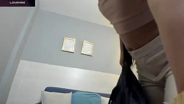Snapshot of morganlake_ chatting on 9, 1, 2025 morganlake online show from 9, 1, 2025