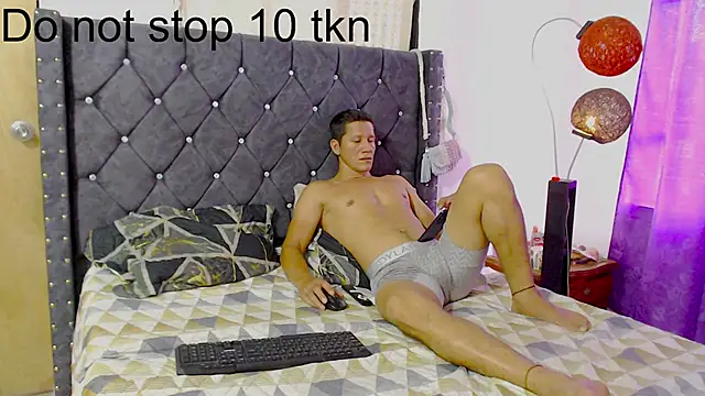 Snapshot of leoytessa_10 chatting on 27, 2, 2025 leoytessa 10 online show from 27, 2, 2025