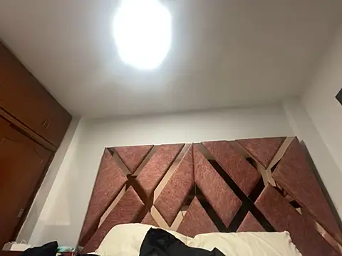 Candy sexyy online show from 8, 1, 2025